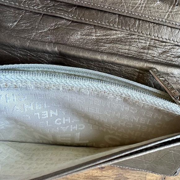 ❤️CHANEL❤️ - Picture 13 of 17